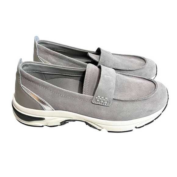 Vionic 23Walk Grey Suede Orthotic Walking Arch Support Comfort Loafer NWOT - Picture 3 of 12